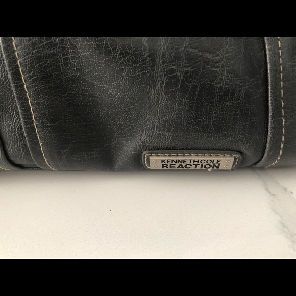 Kenneth Cole Reaction Handbag - Picture 4 of 4